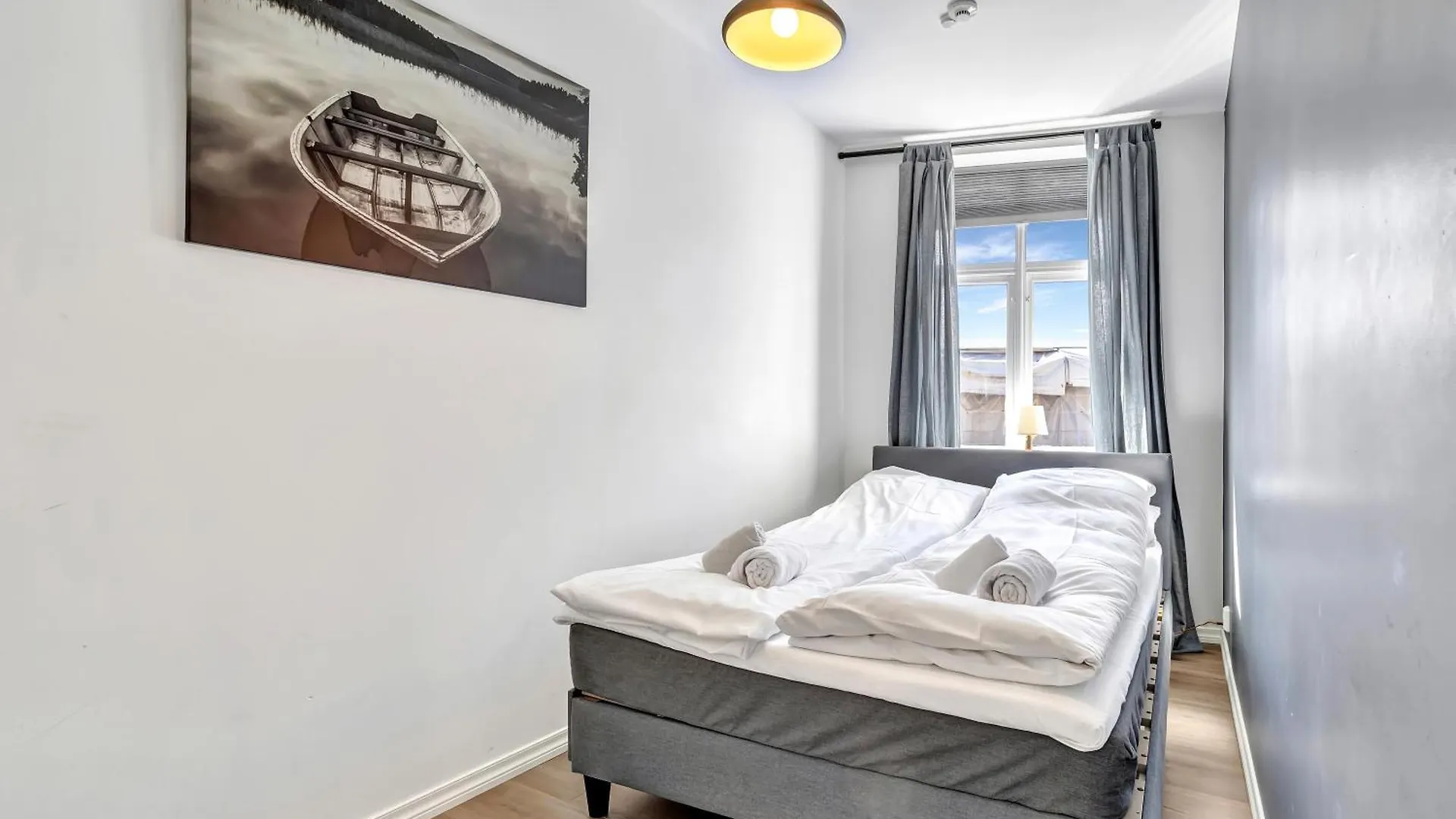 Modern Apartment By Bergen Harbor